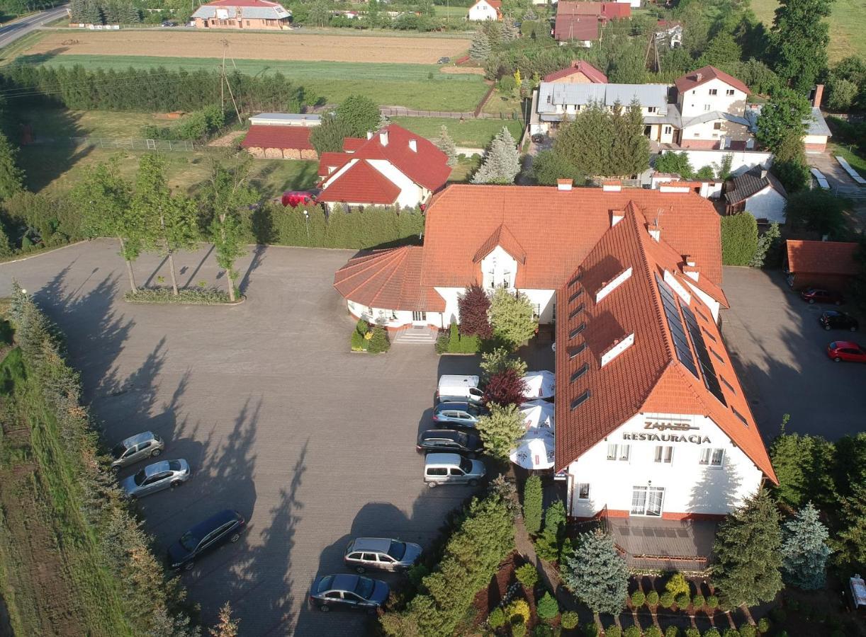 Zajazd Pod Jesionami Nisko Exteriör bild